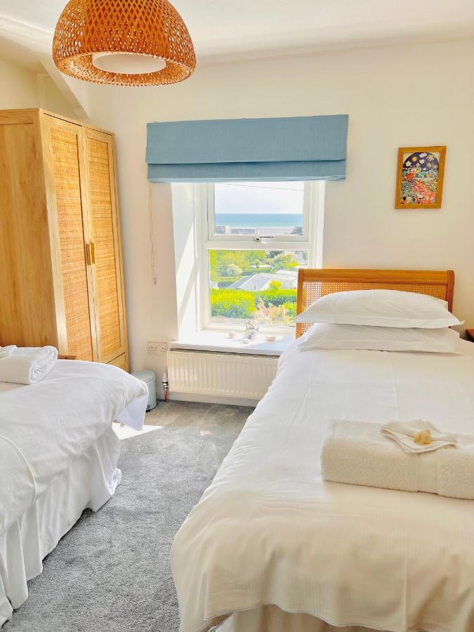 Gordy Hall -Sea Facing Welsh Cottage With Stunning Views เพนไดน์ ภายนอก รูปภาพ