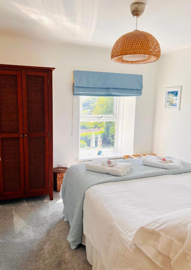 Gordy Hall -Sea Facing Welsh Cottage With Stunning Views เพนไดน์ ภายนอก รูปภาพ