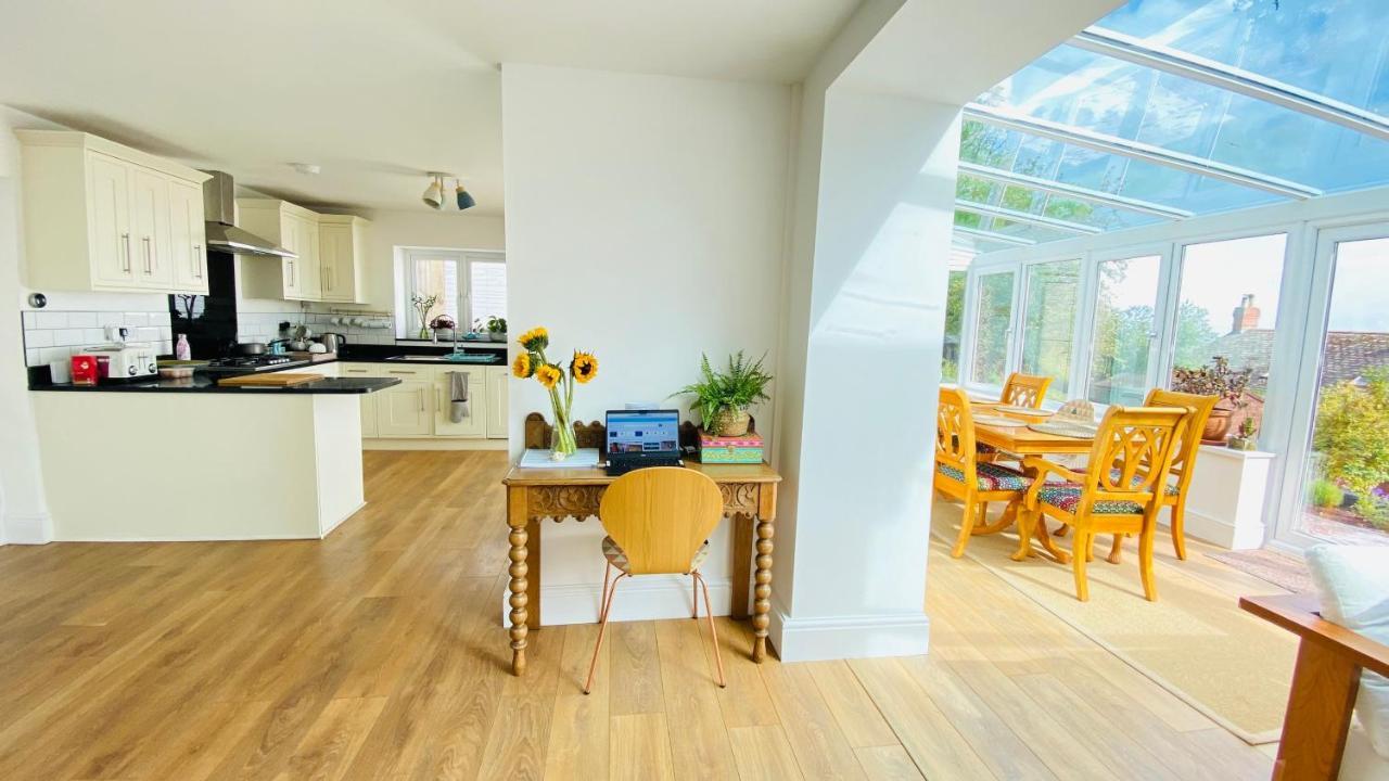 Gordy Hall -Sea Facing Welsh Cottage With Stunning Views เพนไดน์ ภายนอก รูปภาพ