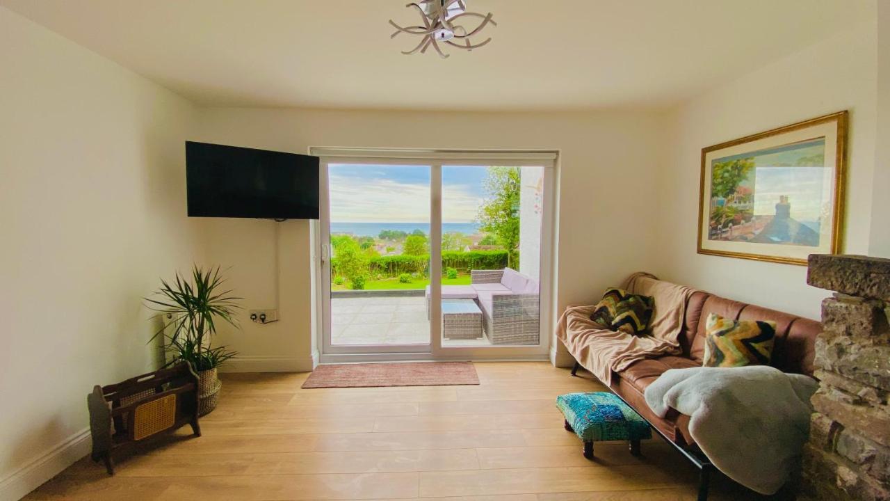 Gordy Hall -Sea Facing Welsh Cottage With Stunning Views เพนไดน์ ภายนอก รูปภาพ