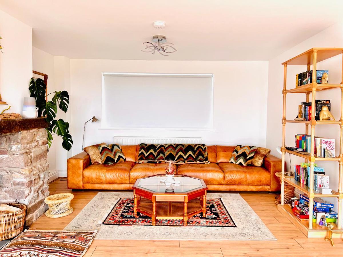 Gordy Hall -Sea Facing Welsh Cottage With Stunning Views เพนไดน์ ภายนอก รูปภาพ